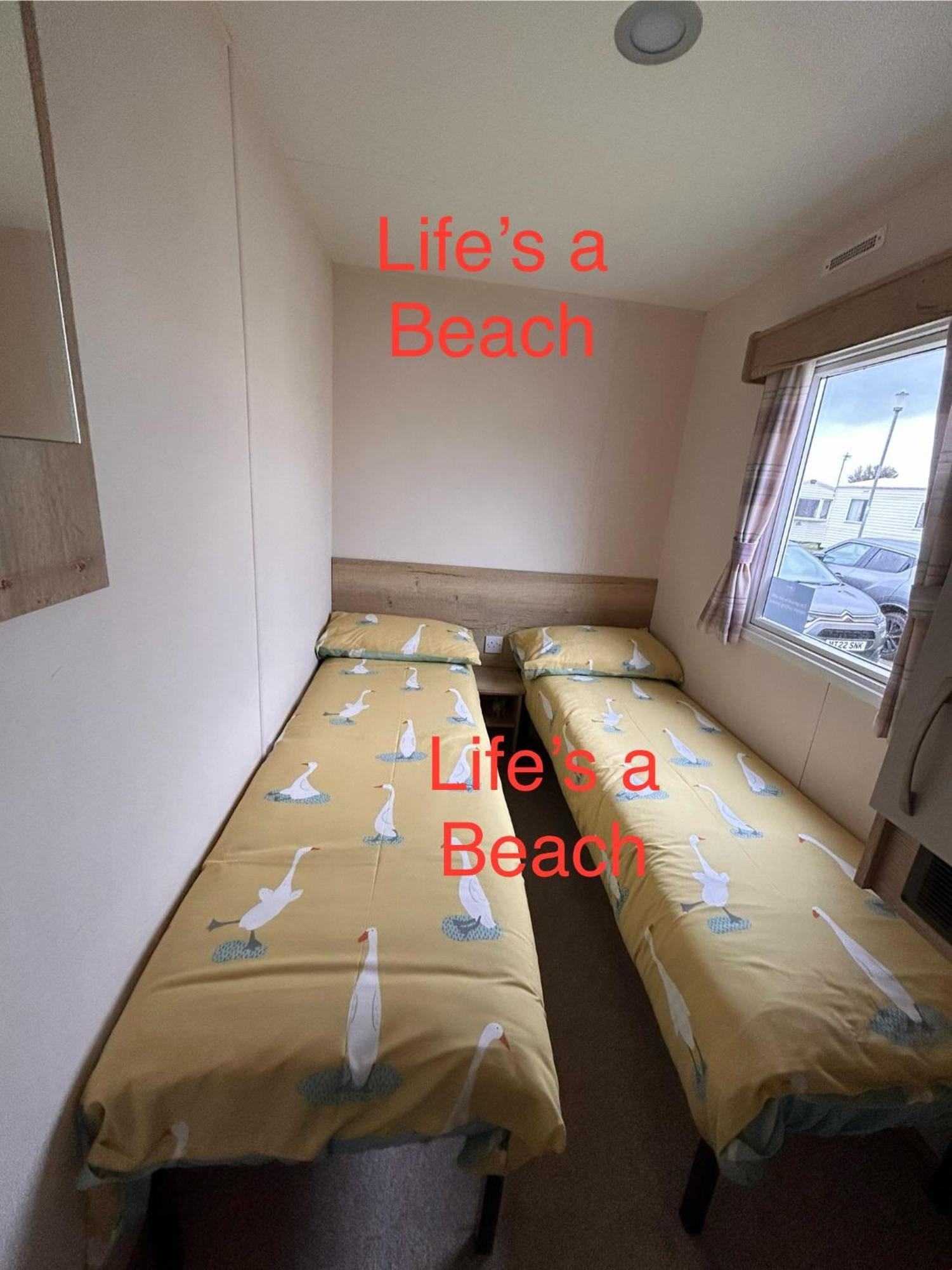 Lifes A On Presthaven Sands Casa vacanze *